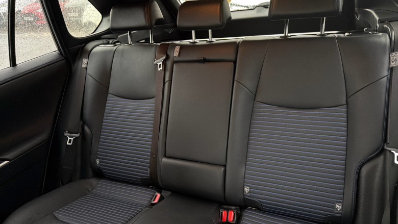 Toyota RAV4 2.5 VVT-i Hybrid Dynamic 5dr CVT 2WD Hybrid Estate